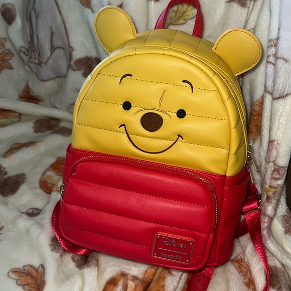 Winnie the Pooh Loungefly - Picture 1 of 4